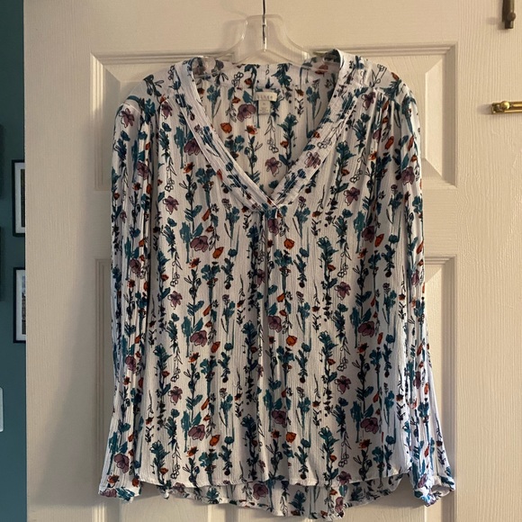 hinge Tops - HINGE Long Sleeve Floral Top, Medium, Floral